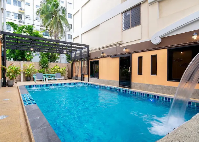 P-park 3* Bangkok