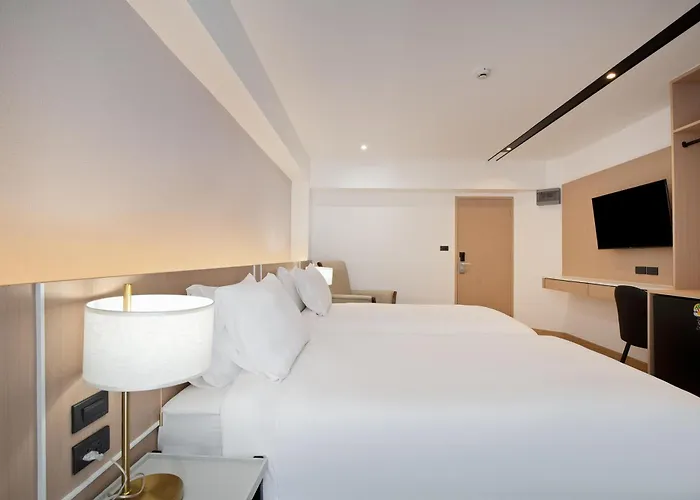 P-park Hotel 3*