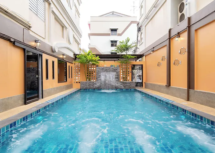 P-park 3* Bangkok